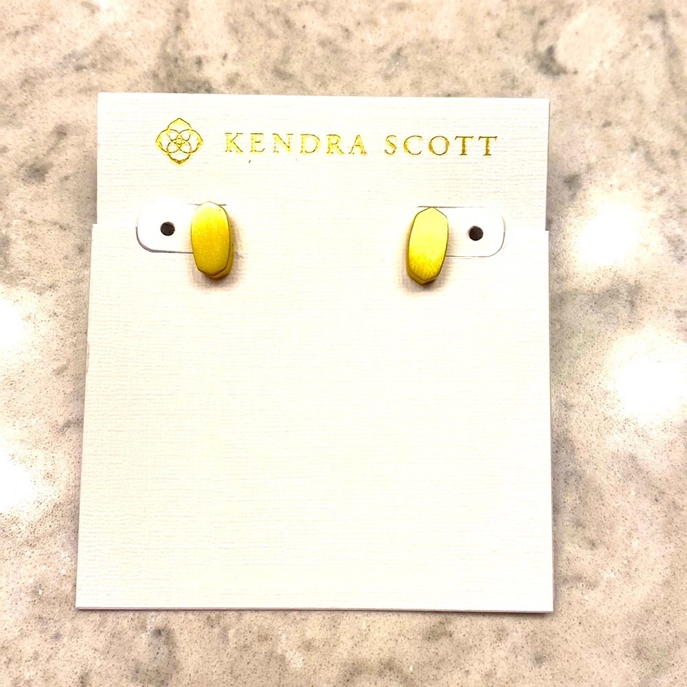 Kendra Scott Barrett stud earrings brushed gold